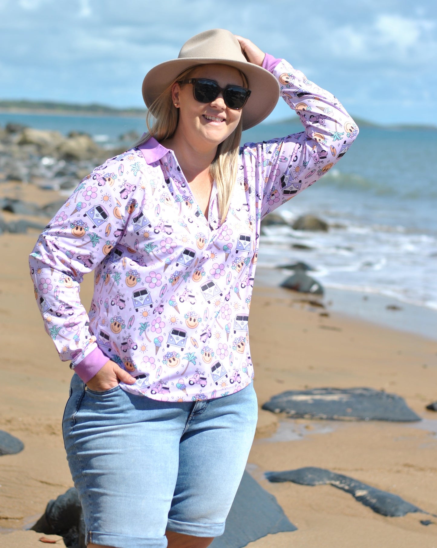 Women's BEACH BABE Fishing Shirt